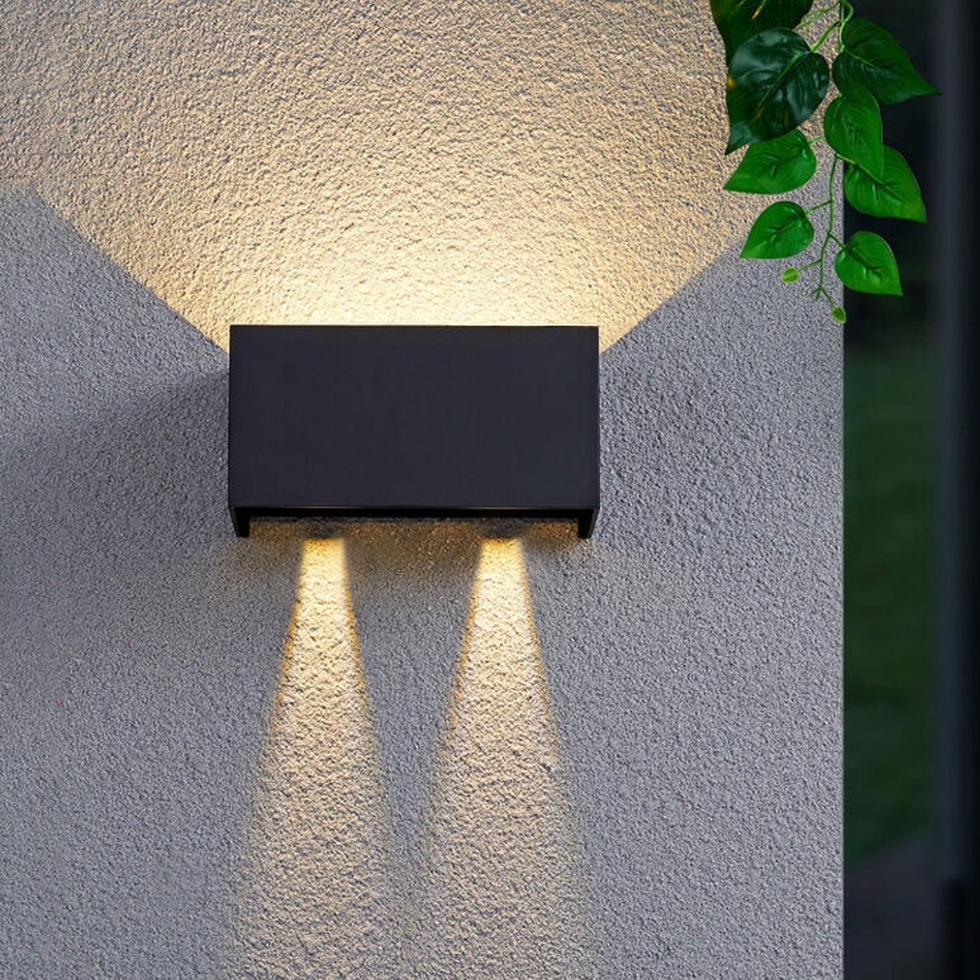 Jasna energooszczędna lampa LED zewnętrzna