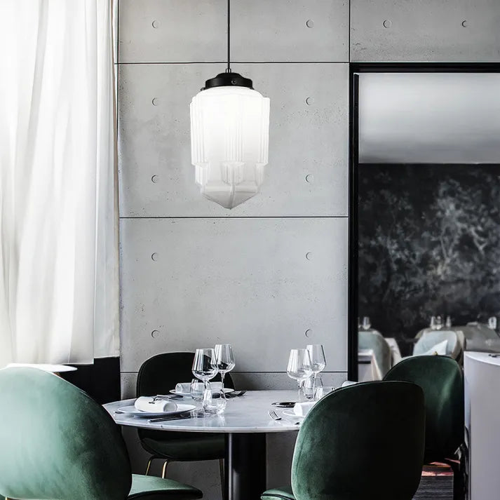 Geometryczna Lampa Wisząca ze Szkła Delikatne Oświetlenie do Wnętrz