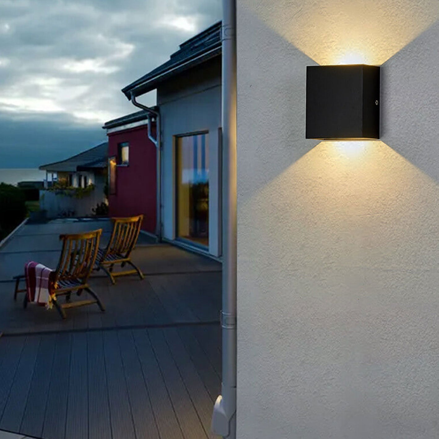Inteligentne Oświetlenie Zewnętrzne Lampa LED z Czujnikiem Ruchu