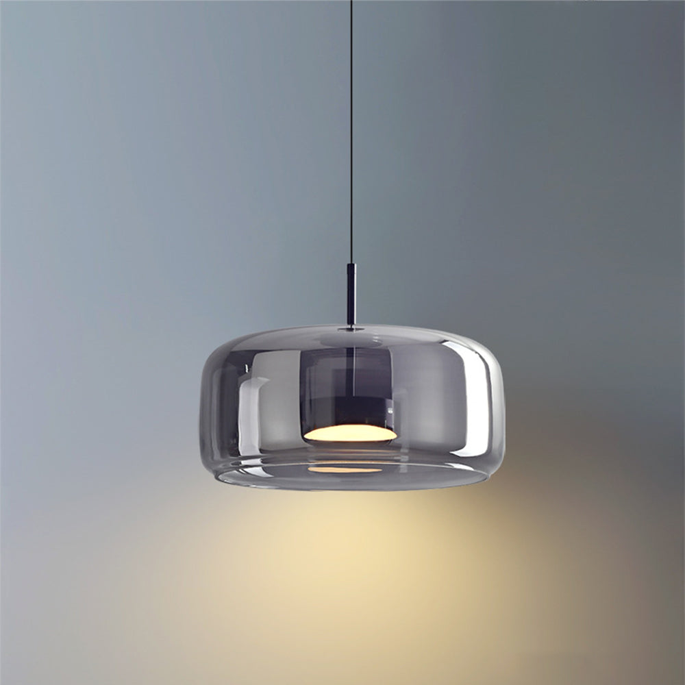Vintage bursztynowa lampa wisząca ze złotymi detalami – ciepłe światło