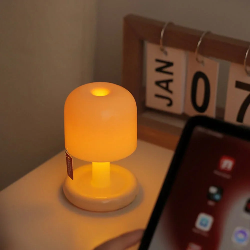 Kompaktowa lampa projekcyjna do domowego blasku