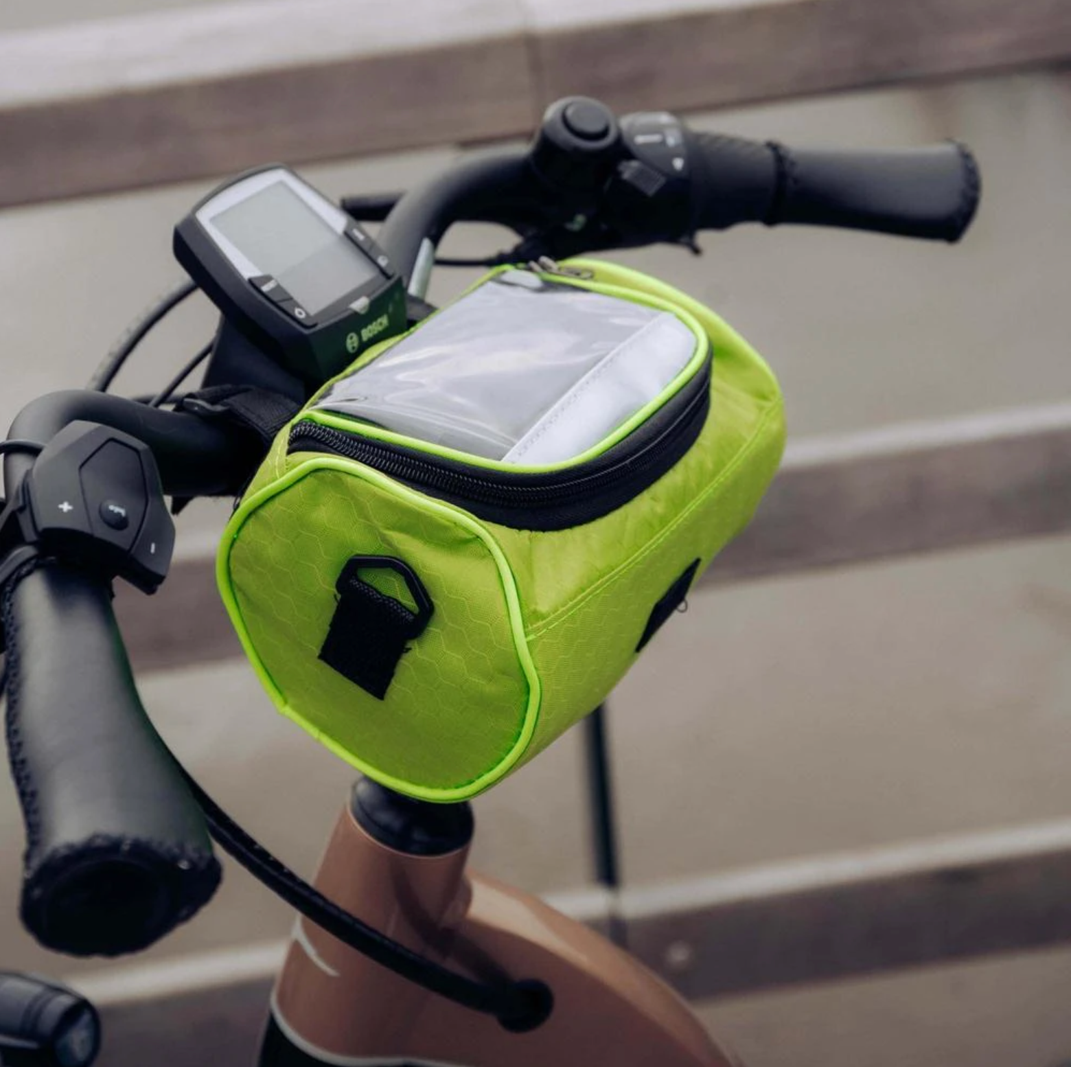 Kompaktowa wodoodporna torba rowerowa na telefon – pasuje do każdego roweru