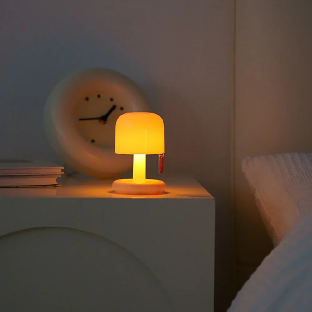 Kompaktowa lampa projekcyjna do domowego blasku