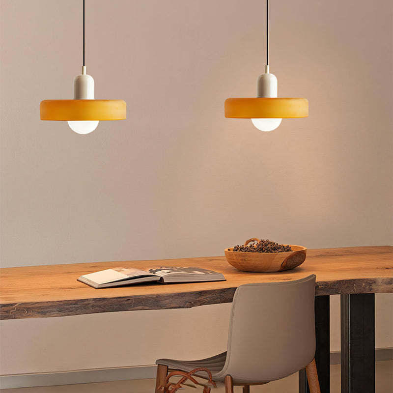 Nowoczesna lampa wisząca do domowej elegancji