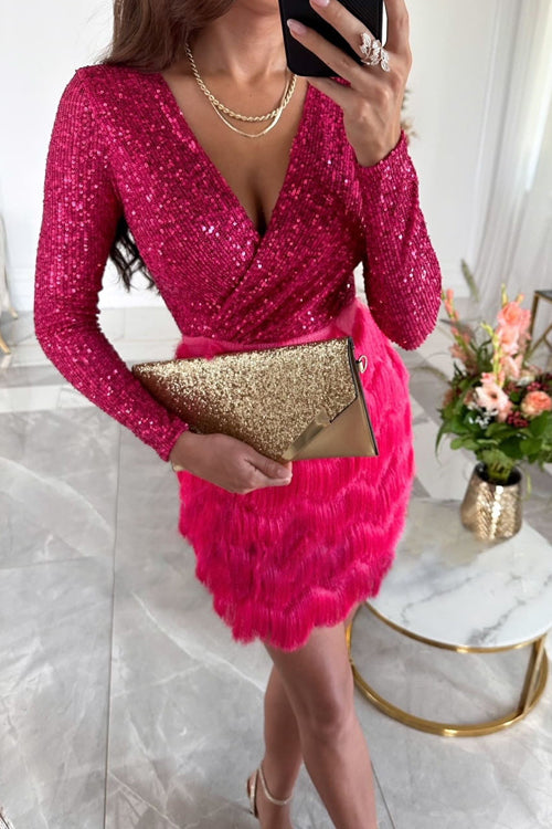 Mini-Kleid mit Pailletten und V-Ausschnitt – Partystil mit langen Ärmeln