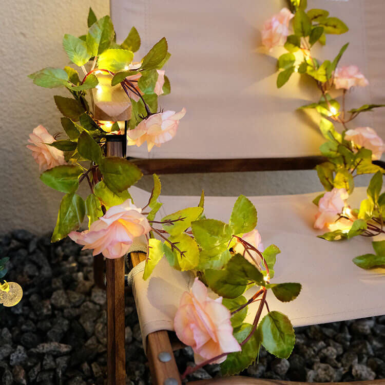 Waterproof outdoor LED lamp with rose-shaped string lights