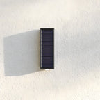 Lampe murale extérieure moderne avec éclairage solaire vers le haut et vers le bas