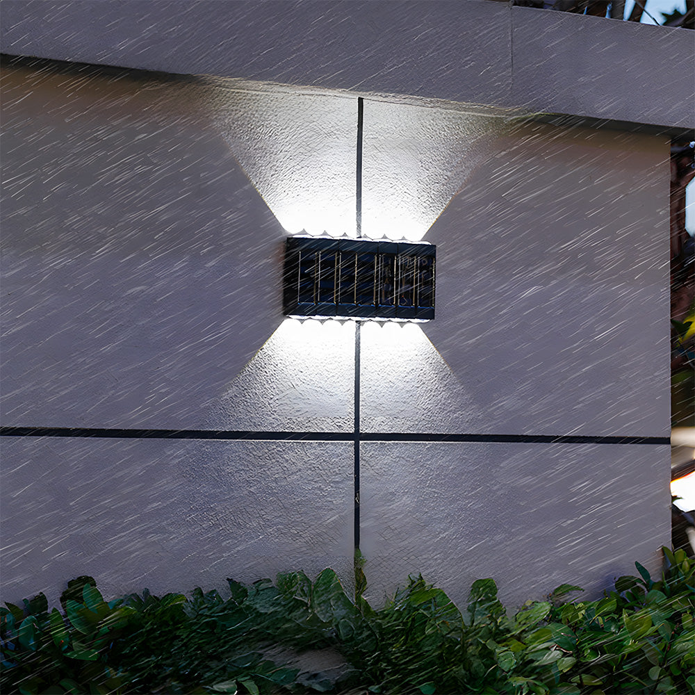 Lampe murale extérieure moderne avec éclairage solaire vers le haut et vers le bas