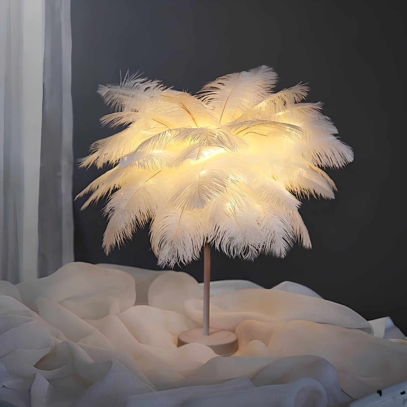 Elegante luce di Natale in stile piuma per decorazioni d'interni