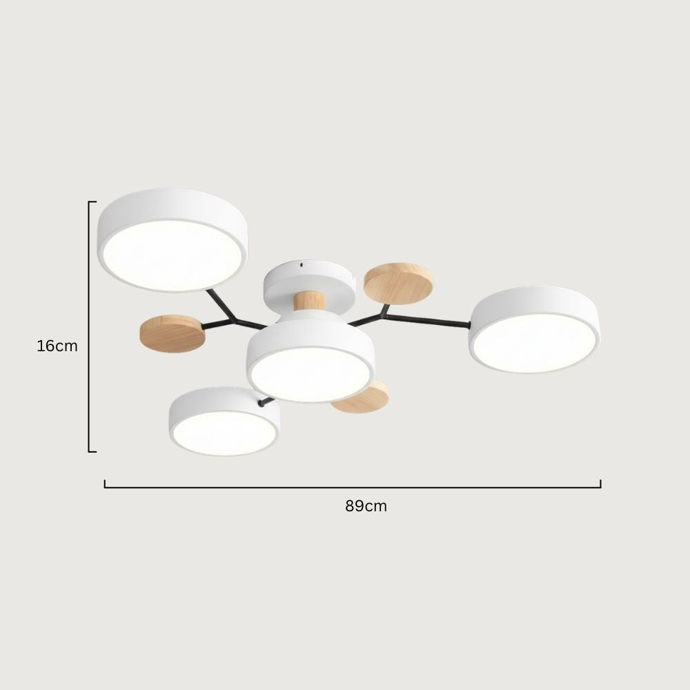 Elegante, moderne Deckenlampe mit handgefertigten Details