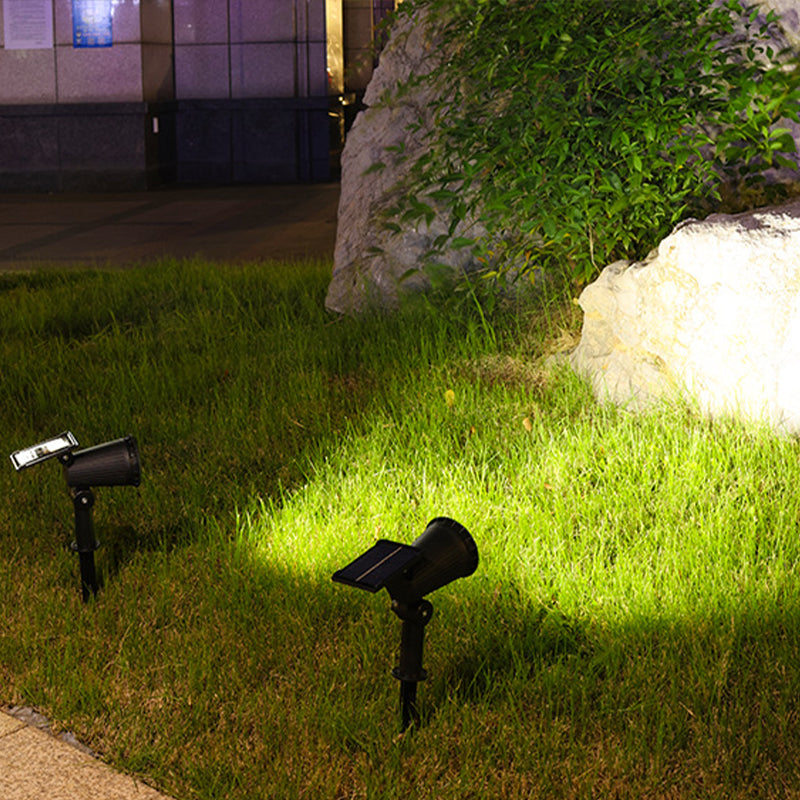 Versatile solar-powered garden spotlight with 9 static and dynamic colors