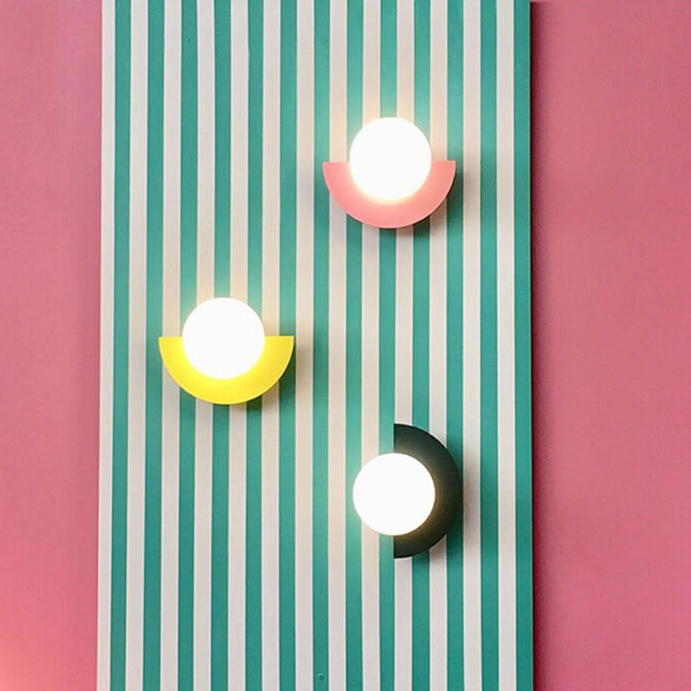 Modern Wall Sconce Colorful Spherical Semi-Circular Lamp