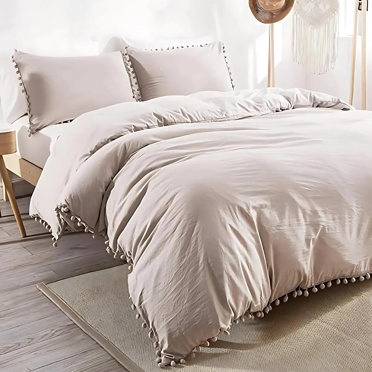 Minimalist Nordic Pom-Pom Bedding Set Quilt