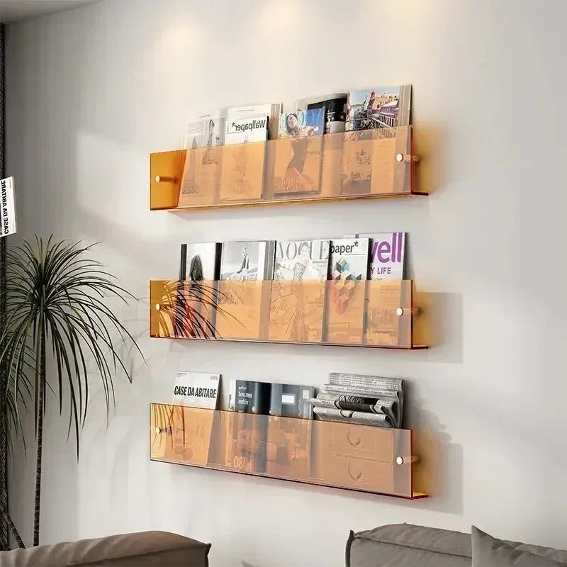 Kompakte Wandregale zur Präsentation und Aufbewahrung von Büchern und Platten