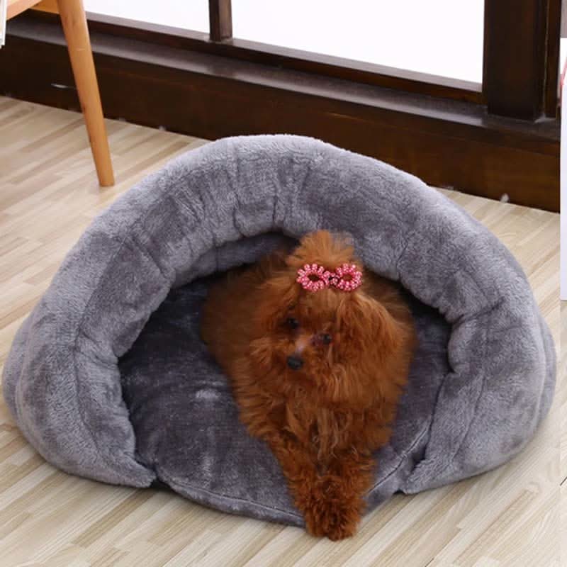 Cuccia chiusa e confortevole per cani piccoli
