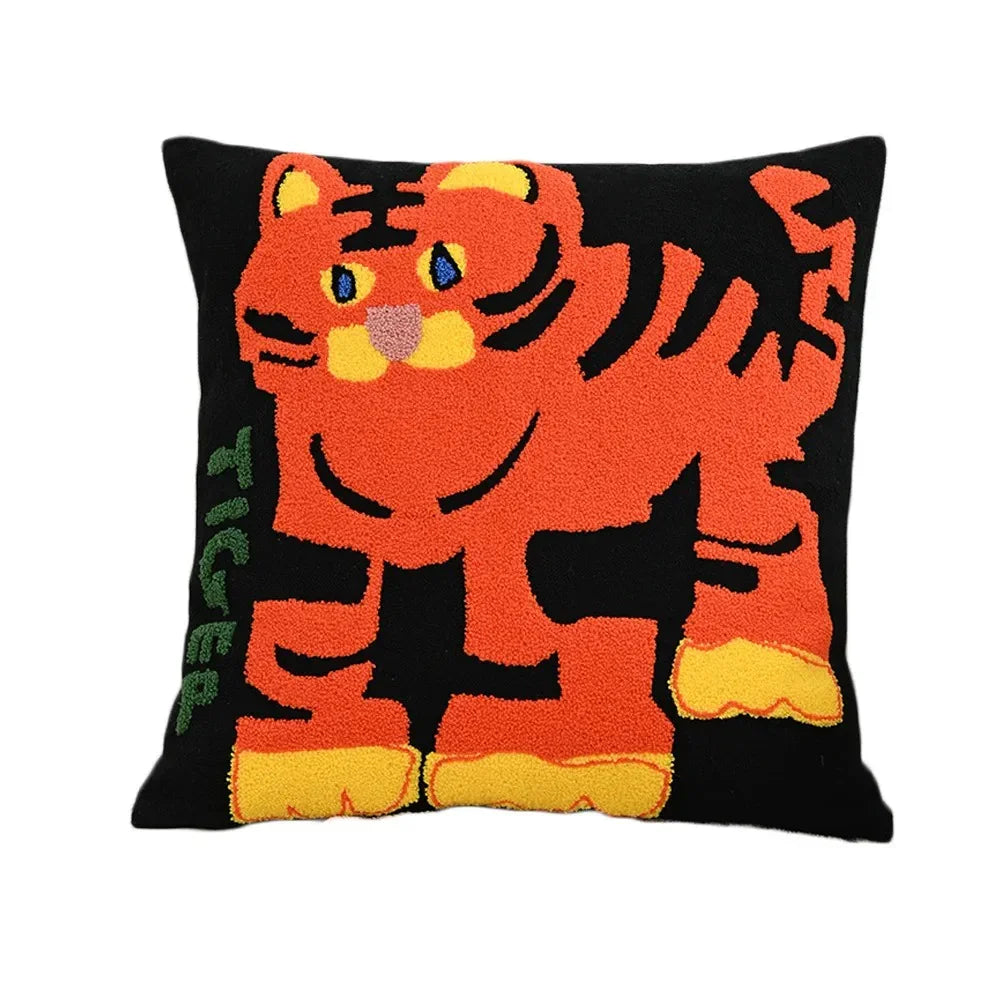 Decorative pillowcase with animal embroidery