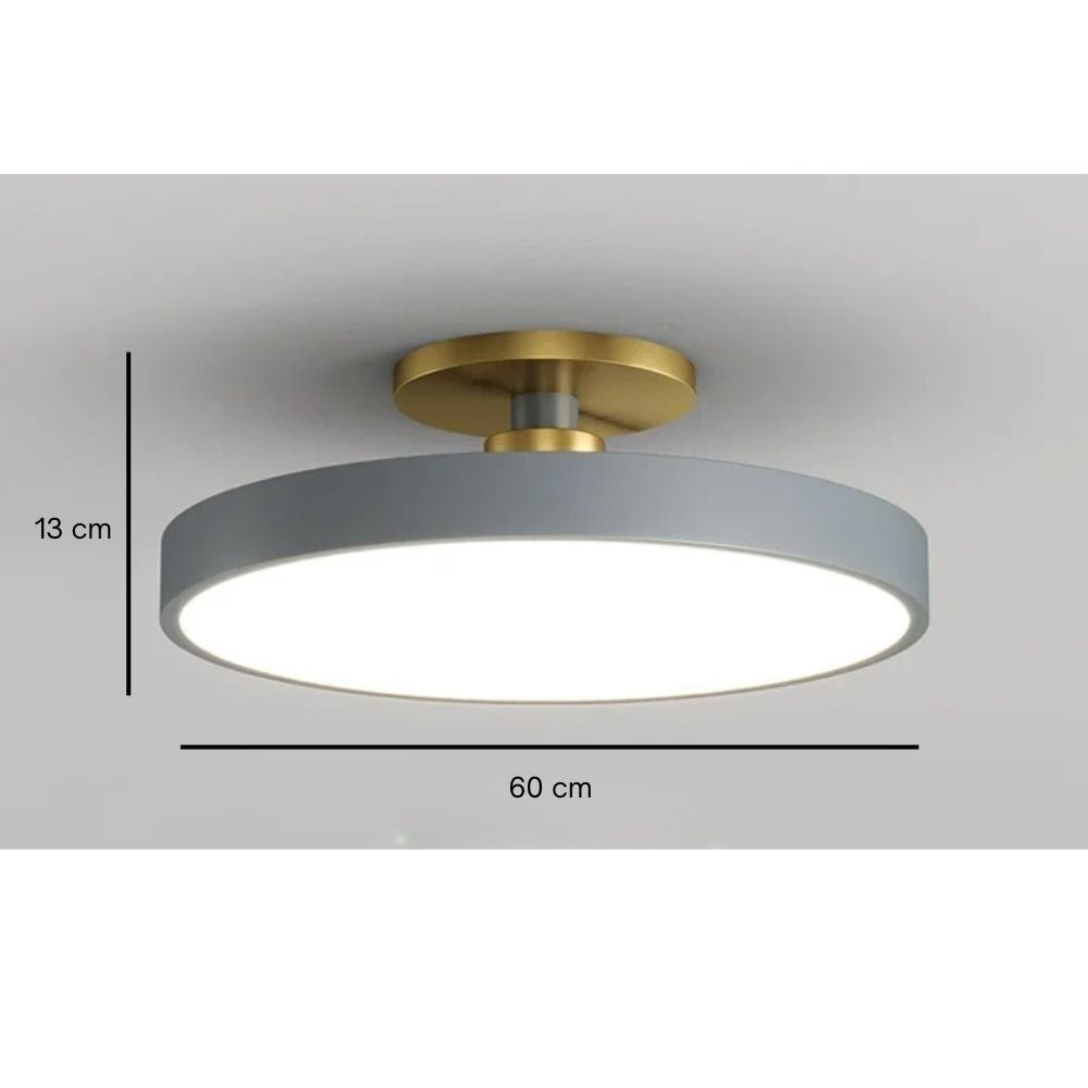 Moderno apparecchio da soffitto con luce d’atmosfera delicata