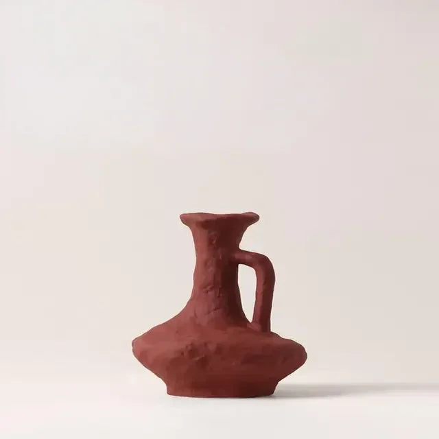 Vase décoratif à texture organique, ornement sculptural de table