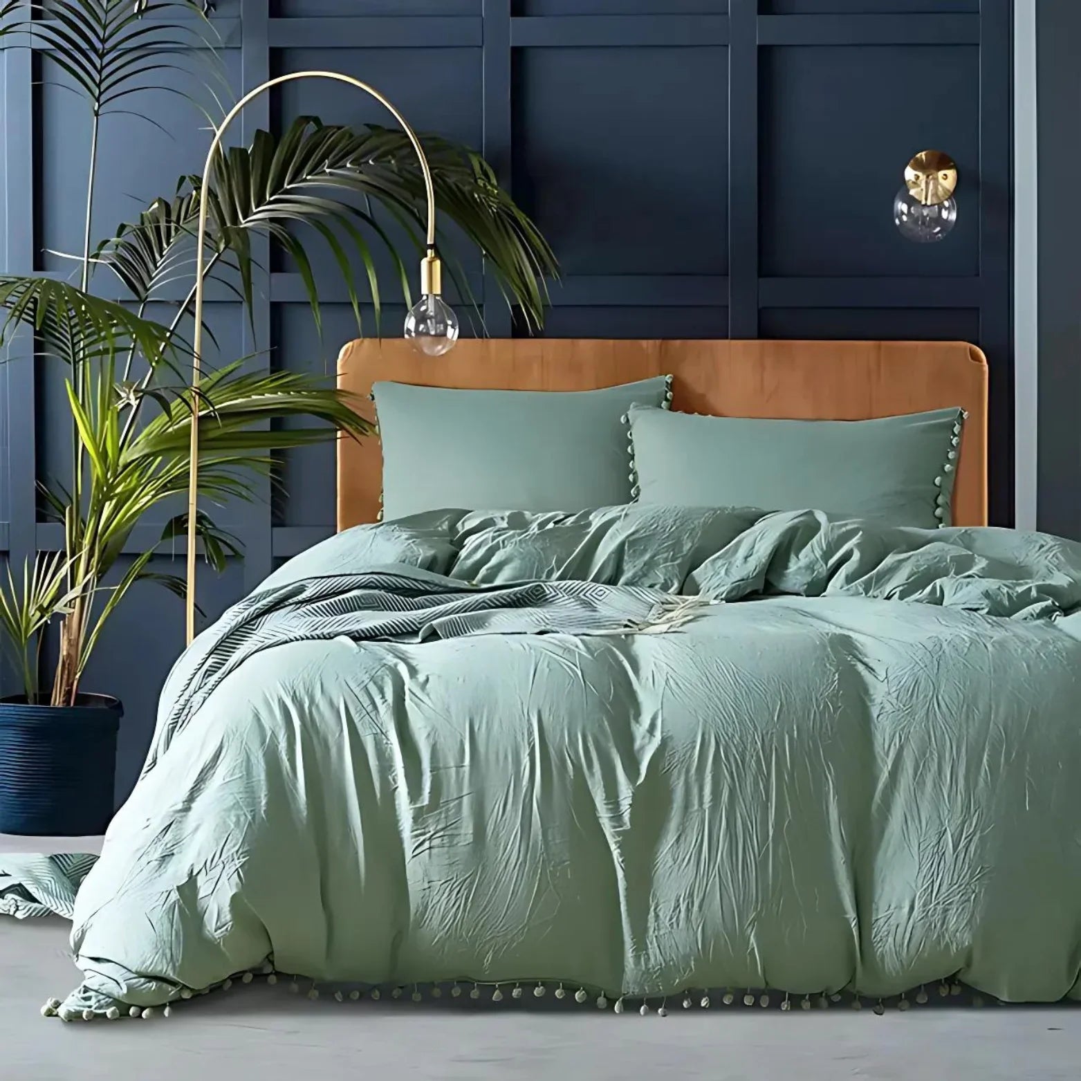 Minimalist Nordic Pom-Pom Bedding Set Quilt