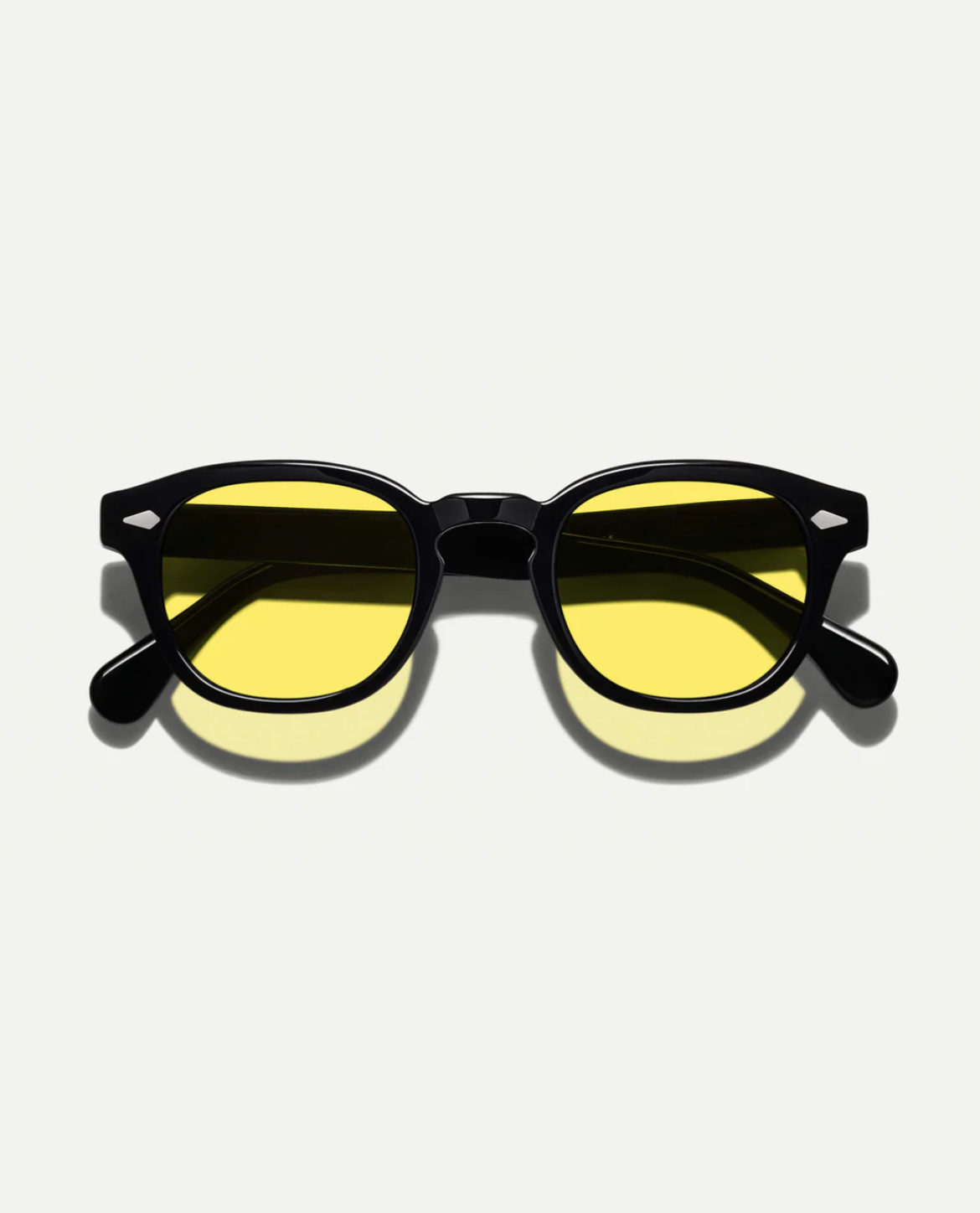 Unisex sunglasses with colorful lenses and bold frames