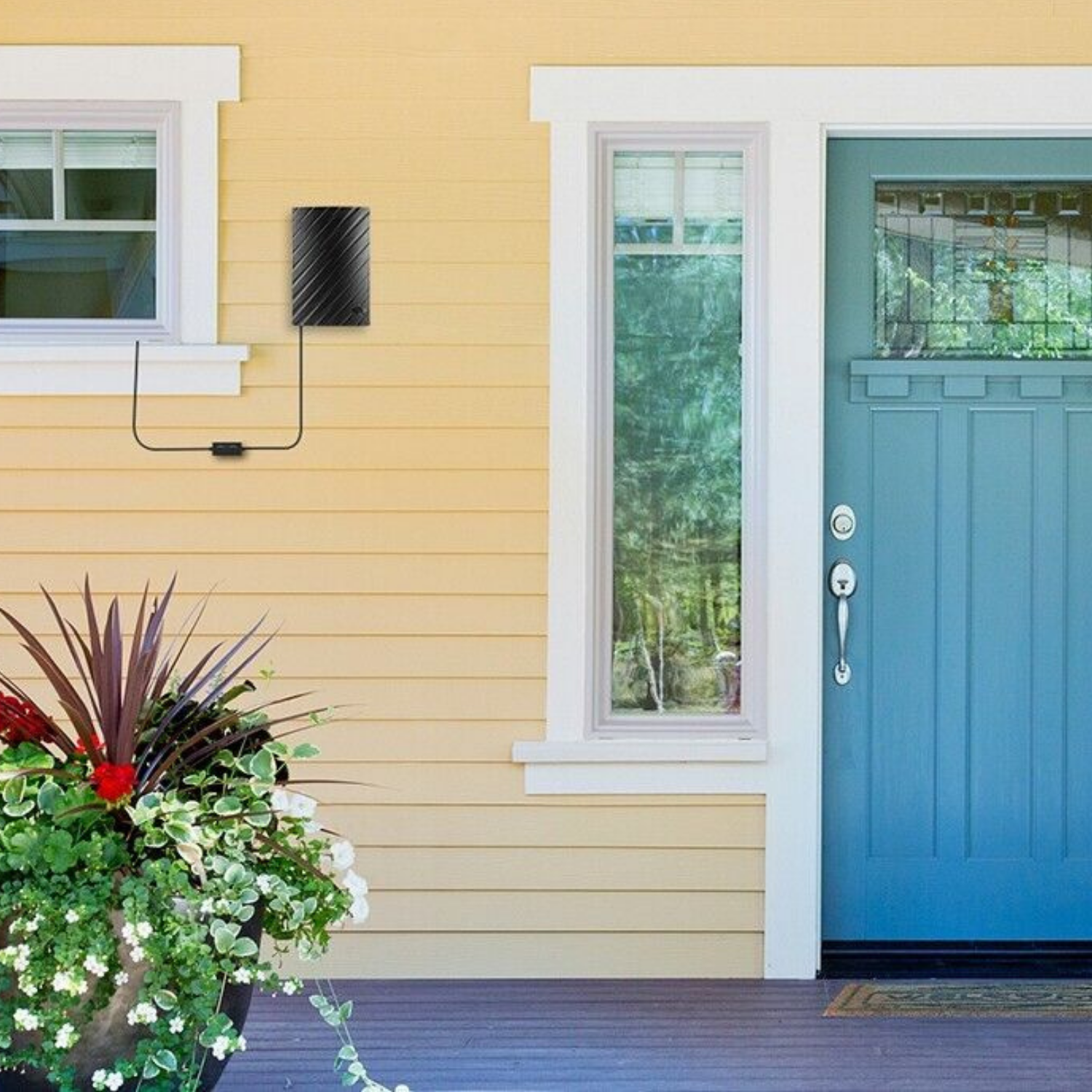 Zaawansowana wewnętrzna antena telewizyjna 4K - HD o dużym zasięgu do użytku w pomieszczeniach