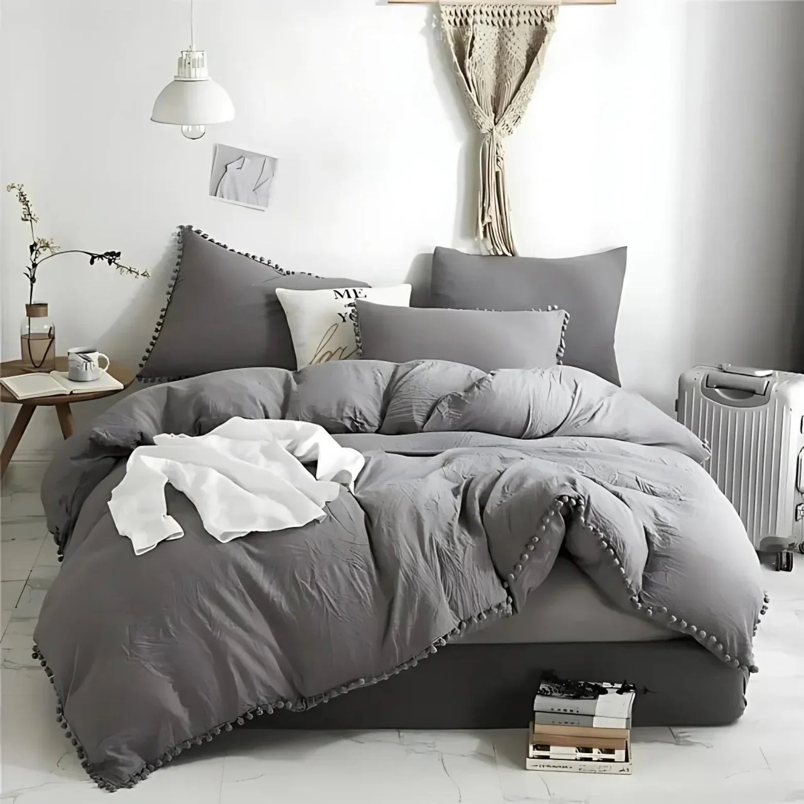 Minimalist Nordic Pom-Pom Bedding Set Quilt