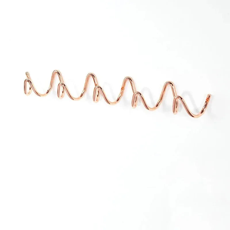 Space-saving wall hanger with multiple hooks wave