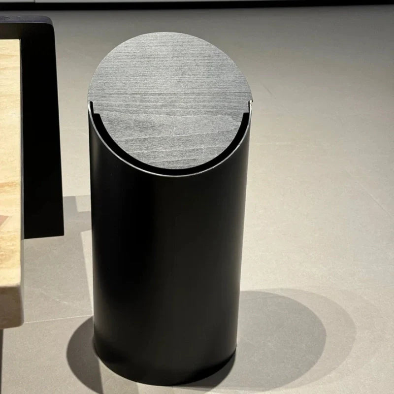 Minimalistyczny Wytrzymały kosz na śmieci Swing-Top z drewnianą pokrywą