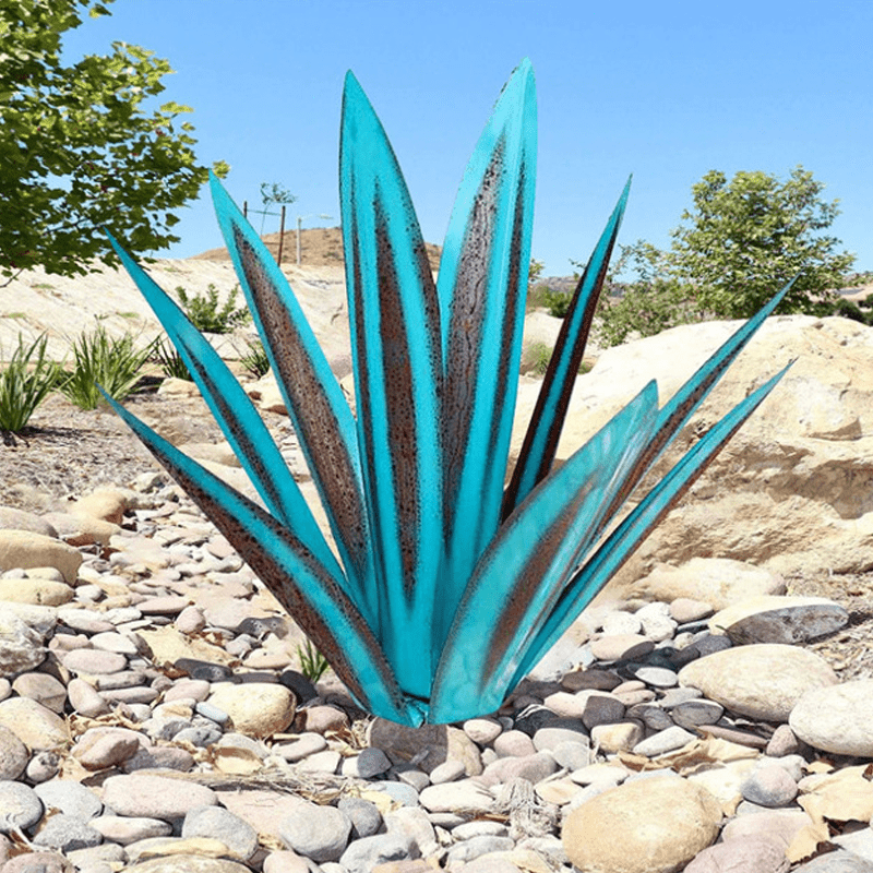 Pianta decorativa esterna lampada da giardino agave