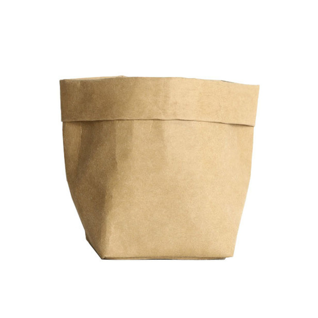 Vaso minimalista per interni moderni