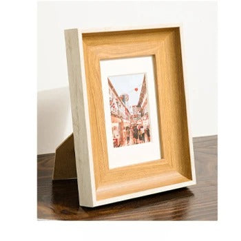 Minimalist Display Frame for Prints