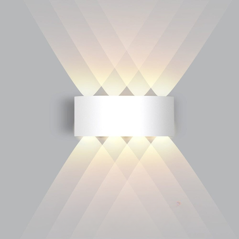 Illuminazione LED esterna durevole e impermeabile per giardino – Lampada slim a risparmio energetico con design elegante