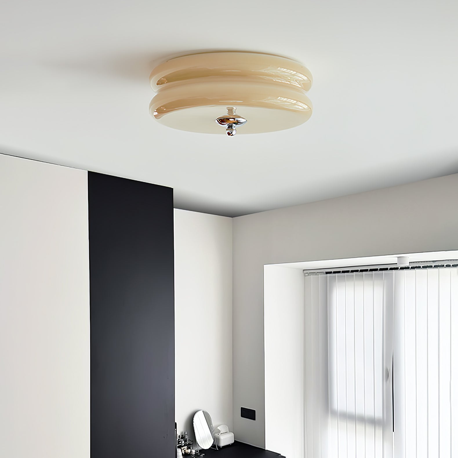Sufitowa Lampa Art Deco z Ryflowanym Szkłem Styl Vintage