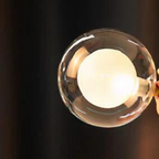 Lampada decorativa in vetro a tonalità calda per interni domestici