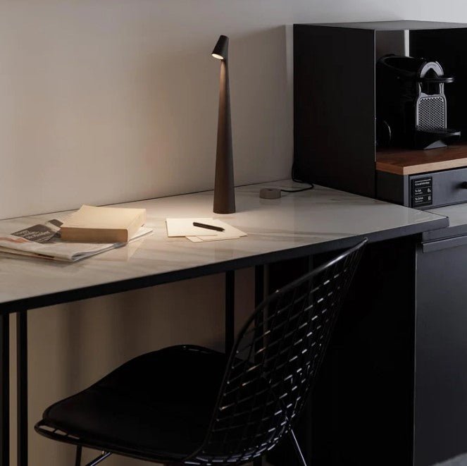LED table lamp with battery, dimmable, wireless