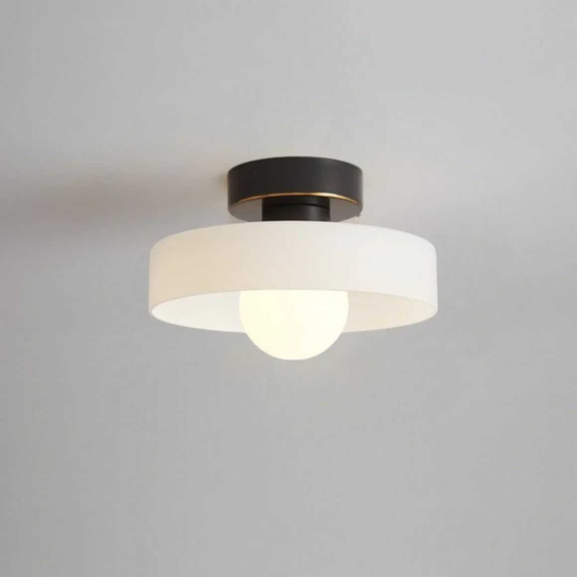 Lampe de plafond scandinave moderne colorée