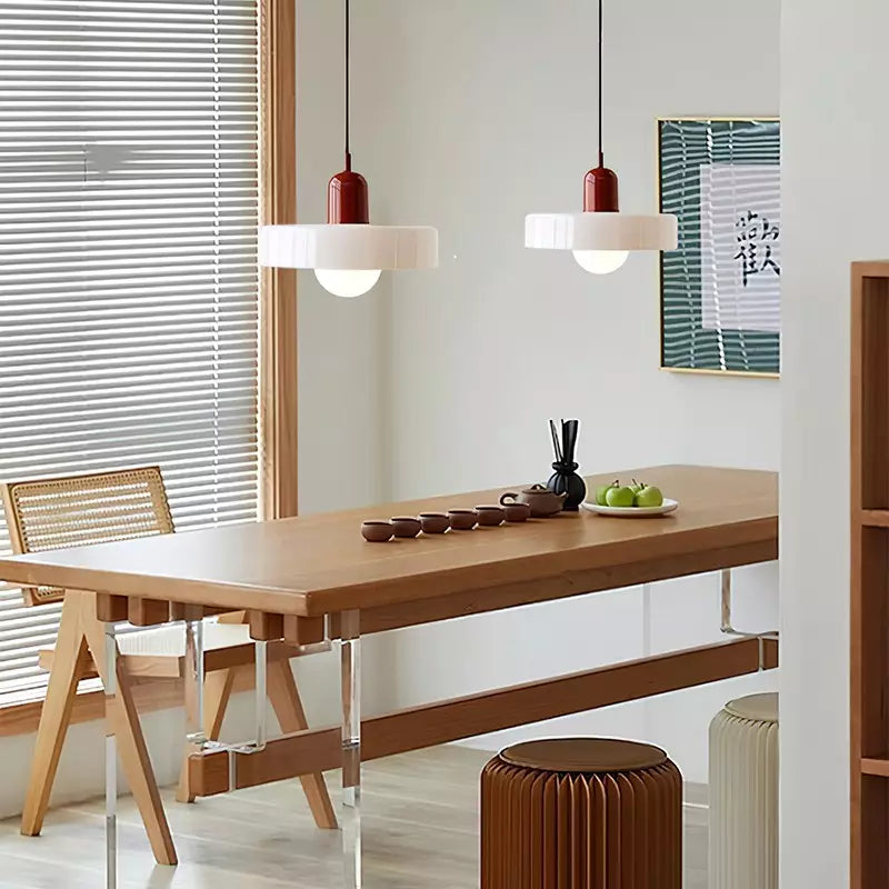 Stylowa marmurowa lampa wisząca sufitowa w stylu skandynawskim