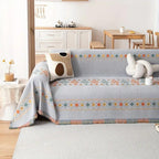 Dekorative Boho-Decke mit Fransen