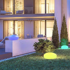 Wireless rainproof outdoor lighting for garden and pathways