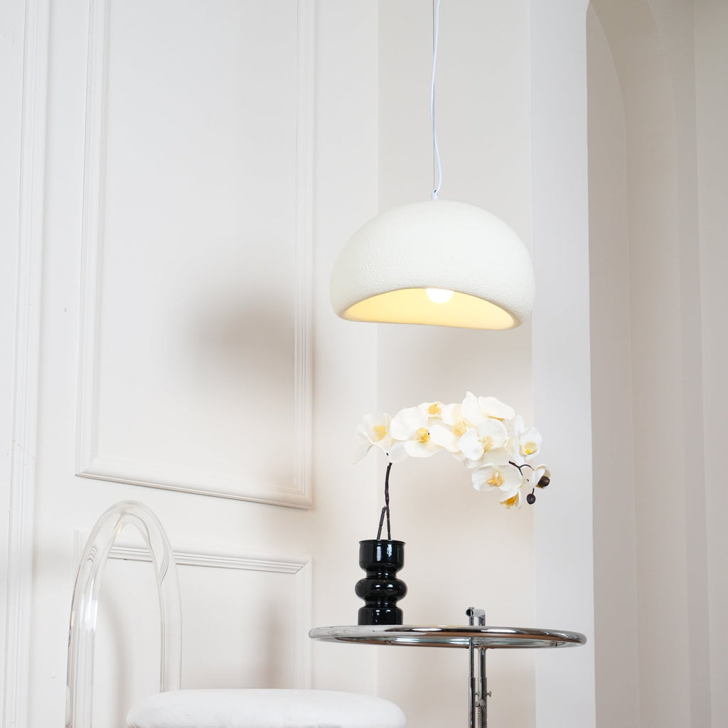 Cloud-shaped pendant lamp