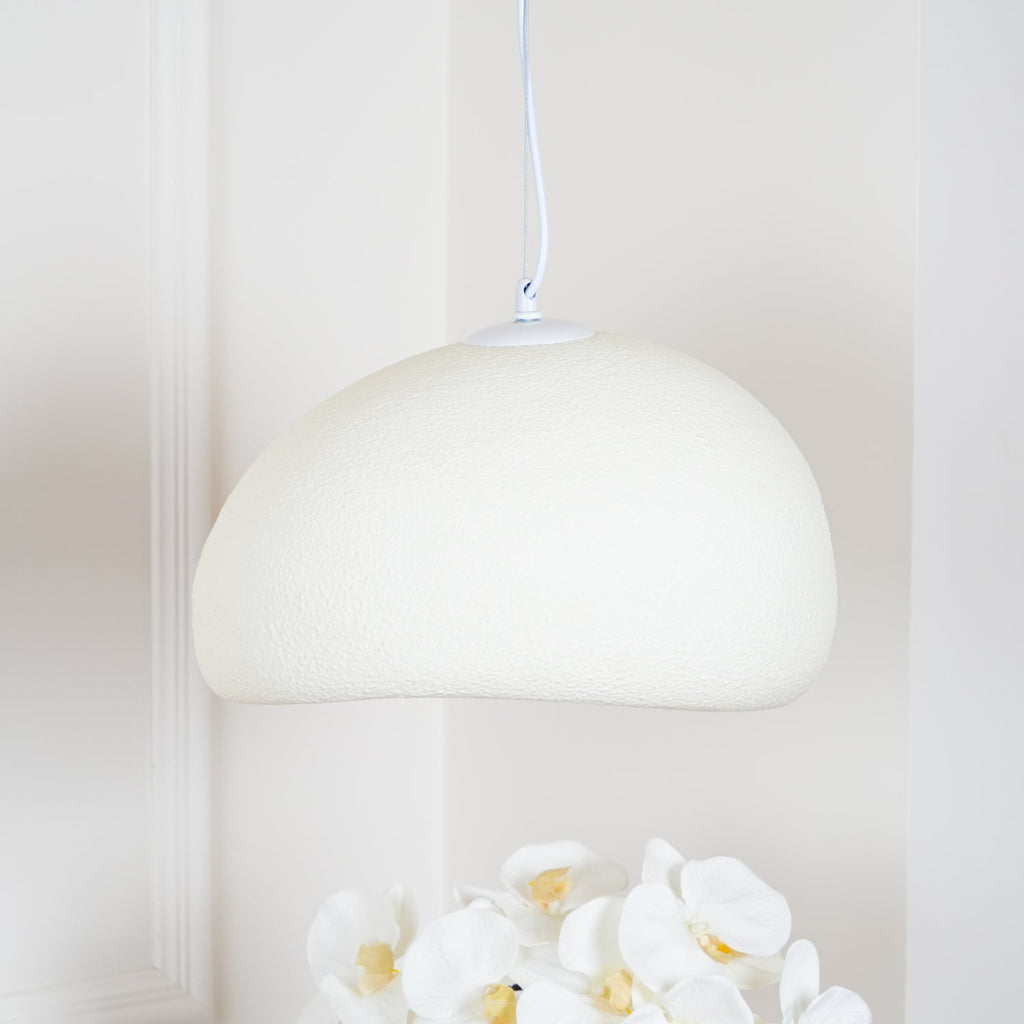Cloud-shaped pendant lamp