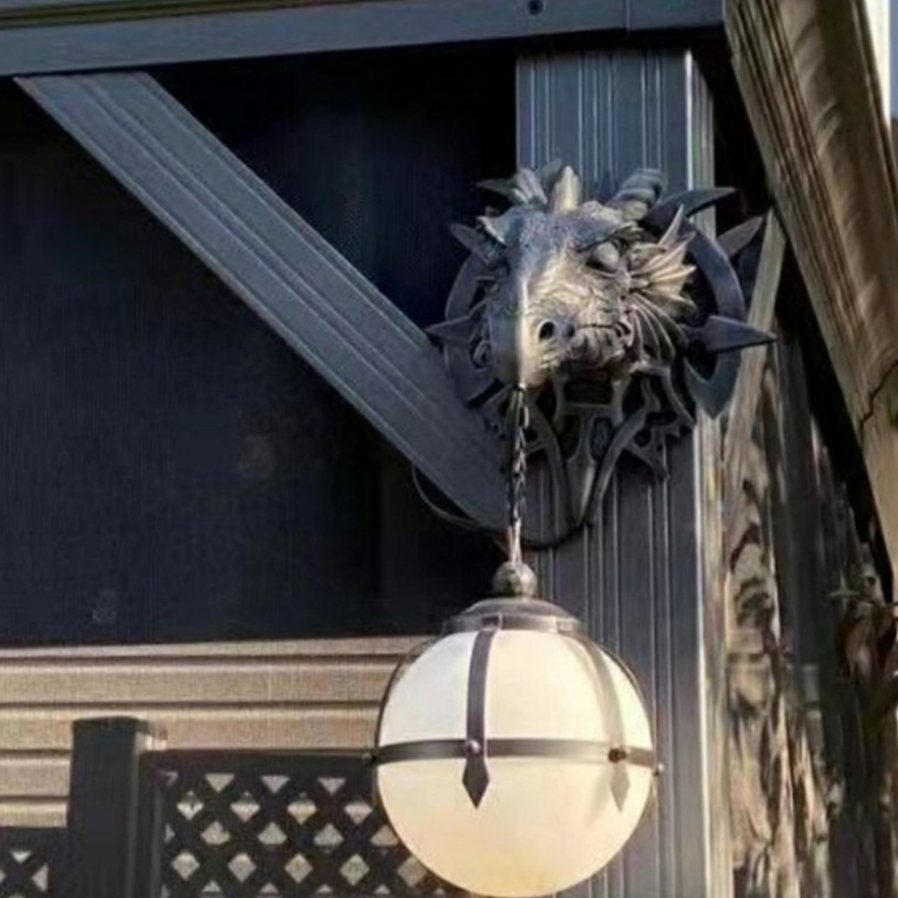 Lampa Ścienna Smok – Średniowieczna Dekoracja Fantasy