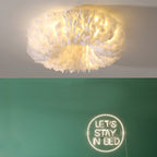 Lampe de plafond LED style bohème avec motif plumes pour chambre et salon