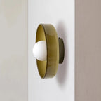 Minimalistische skandinavische LED-Deckenleuchte aus Glas