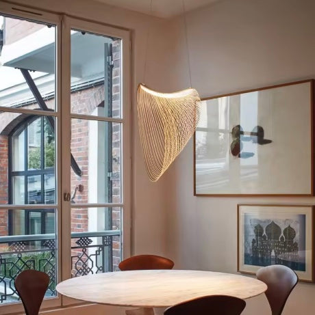 Lampada da soffitto in stile rustico per ambienti accoglienti