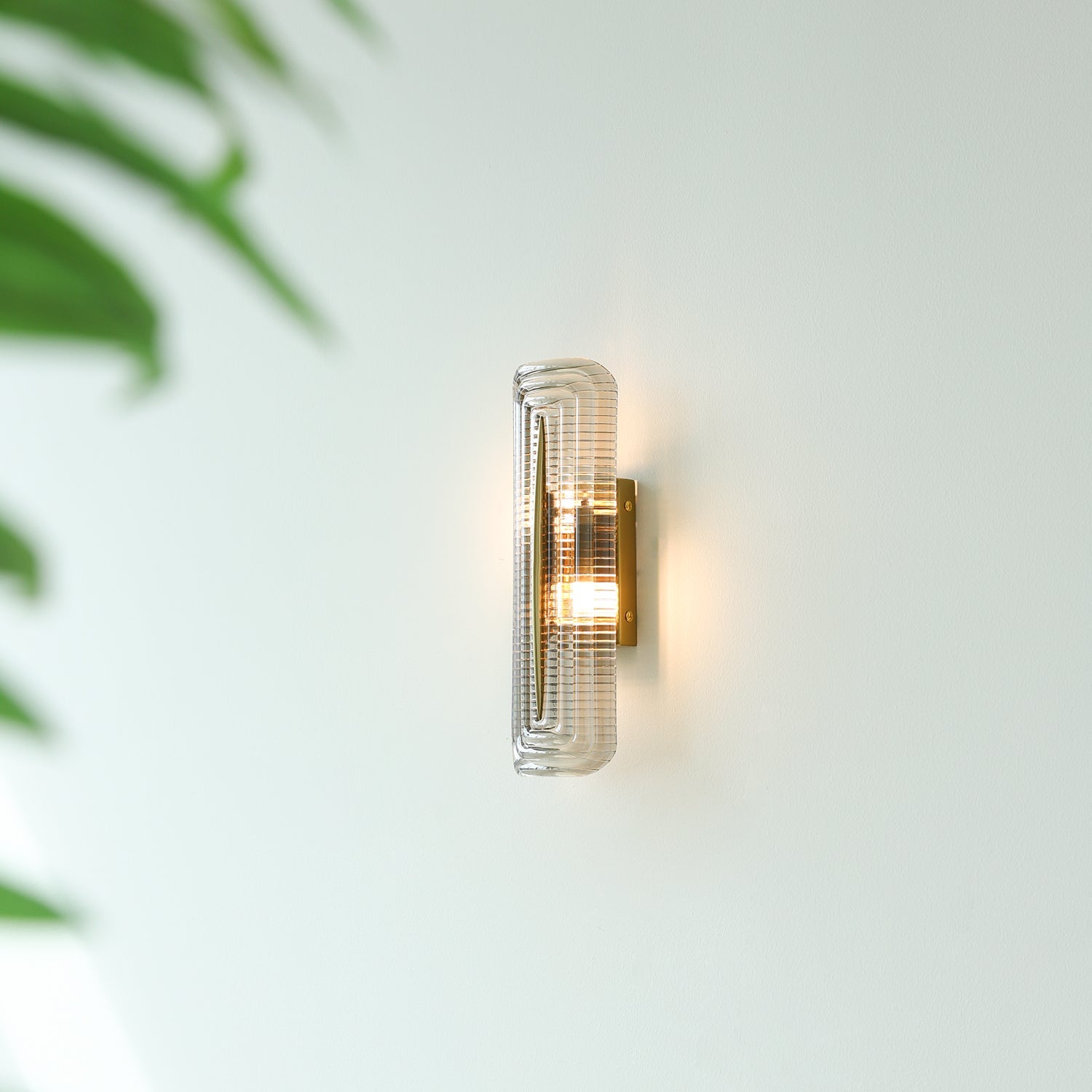 Nowoczesna, zakrzywiona lampa ścienna LED do oświetlenia wnętrz