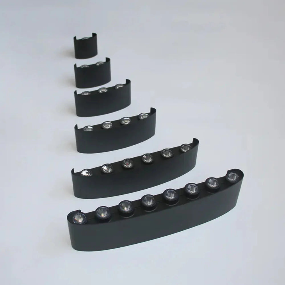 Nowoczesna lampa ścienna do wnętrz i na zewnątrz