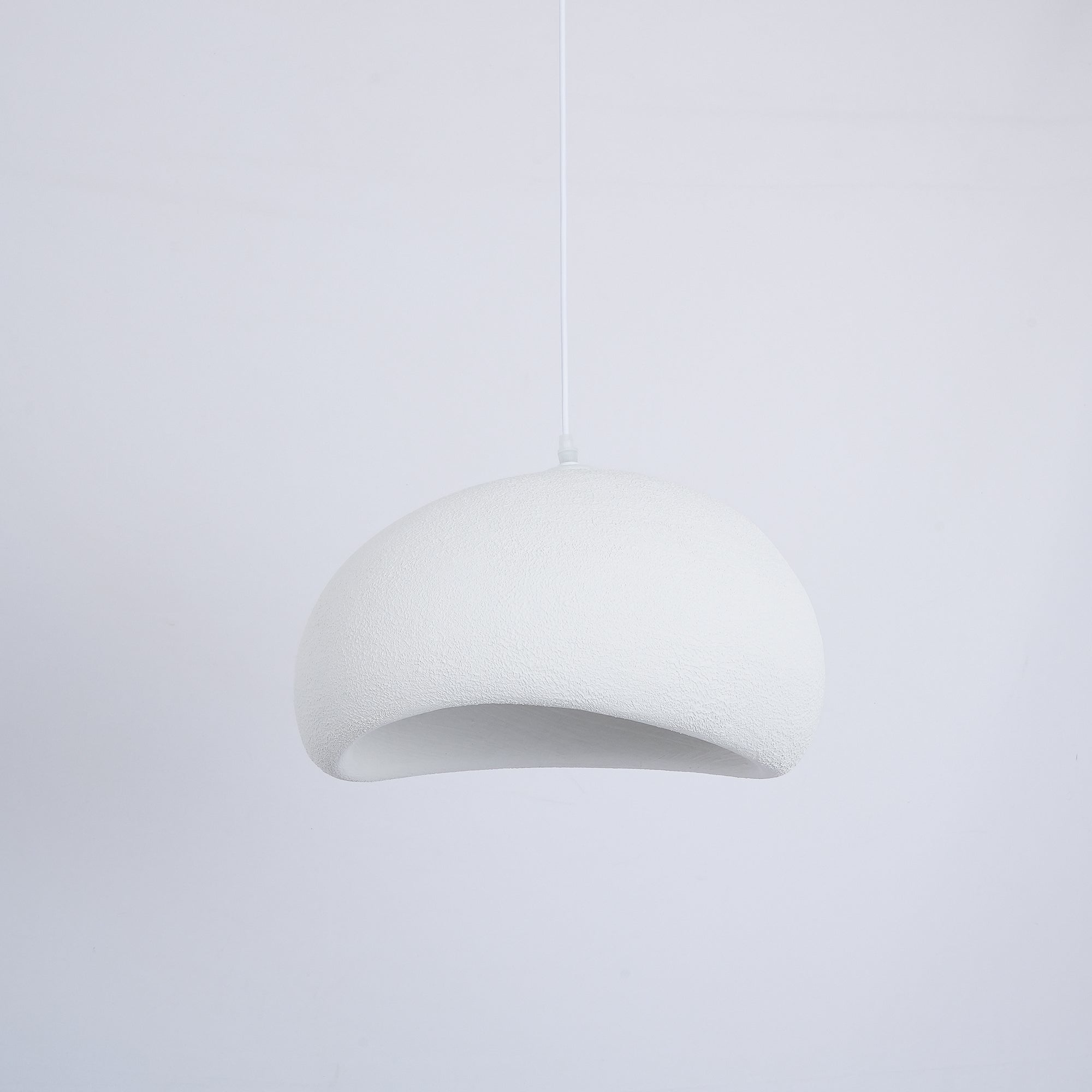 Cloud-shaped pendant lamp