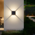 Quadratische schwarze Solarlampe für den Außenbereich