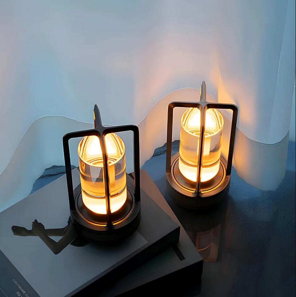 Lampada da tavolo LED funzionale, ricaricabile e dimmerabile senza fili